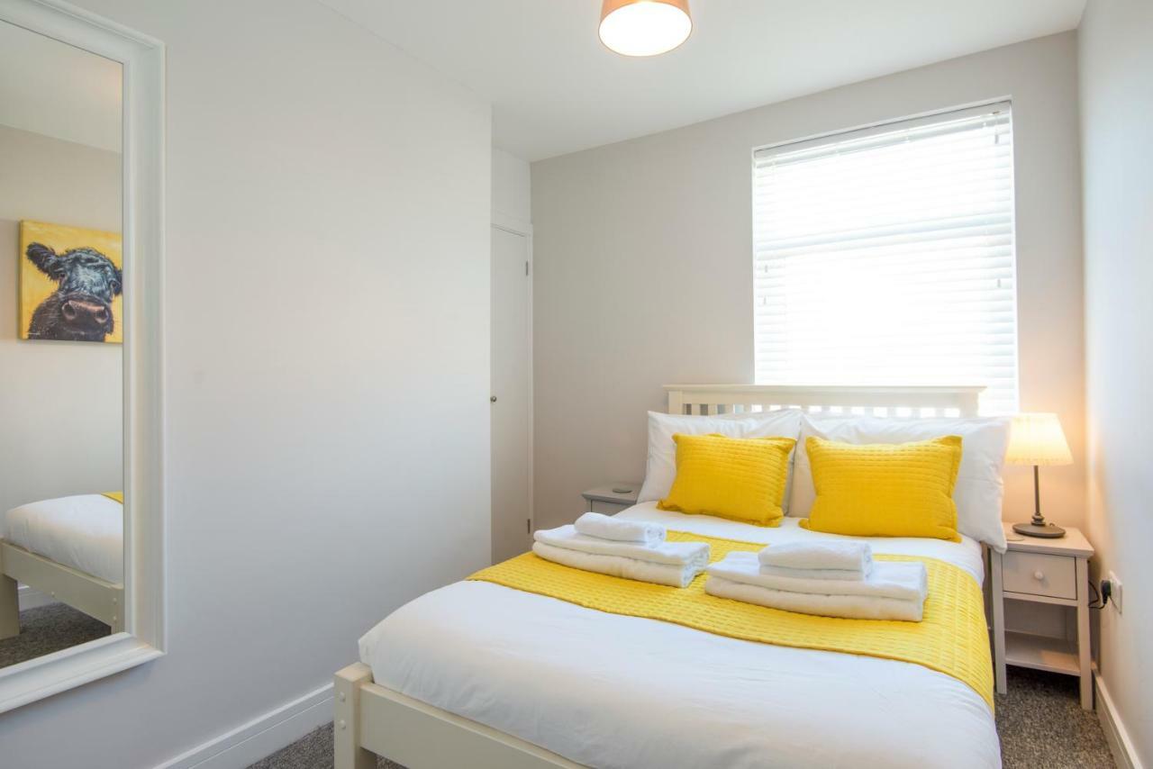 Morley Cottage - Modern 3 Bedroom, 2 Bathroom House With Garden In Southsea, פורטסמות' מראה חיצוני תמונה