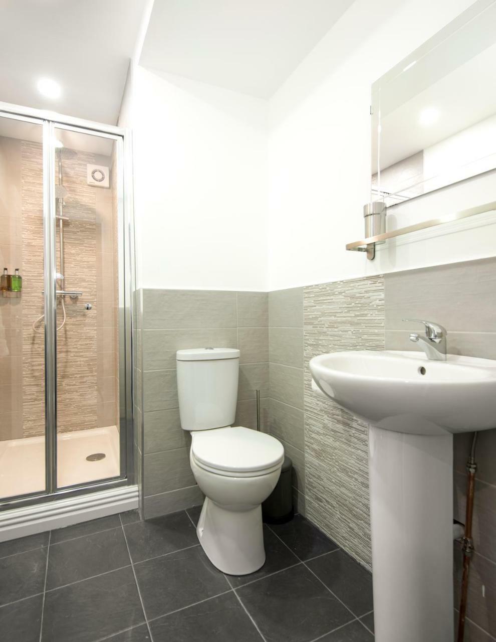 Morley Cottage - Modern 3 Bedroom, 2 Bathroom House With Garden In Southsea, פורטסמות' מראה חיצוני תמונה