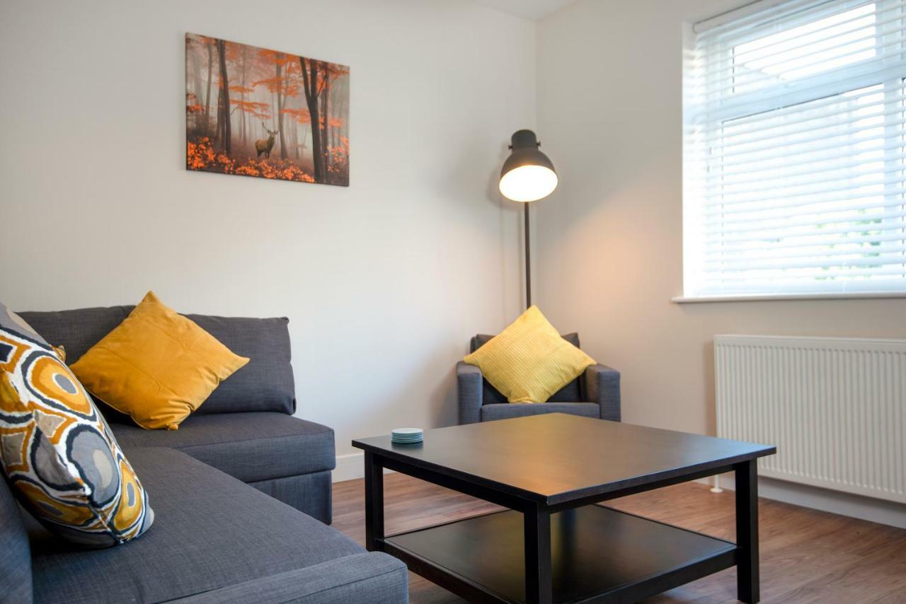 Morley Cottage - Modern 3 Bedroom, 2 Bathroom House With Garden In Southsea, פורטסמות' מראה חיצוני תמונה